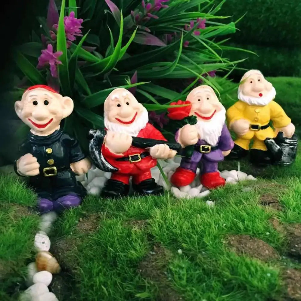 gnomes keramiikkaa